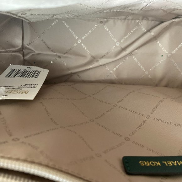 Michael Kors Bags Charlotte Large Saffiano Leather Topzip Tote Bag